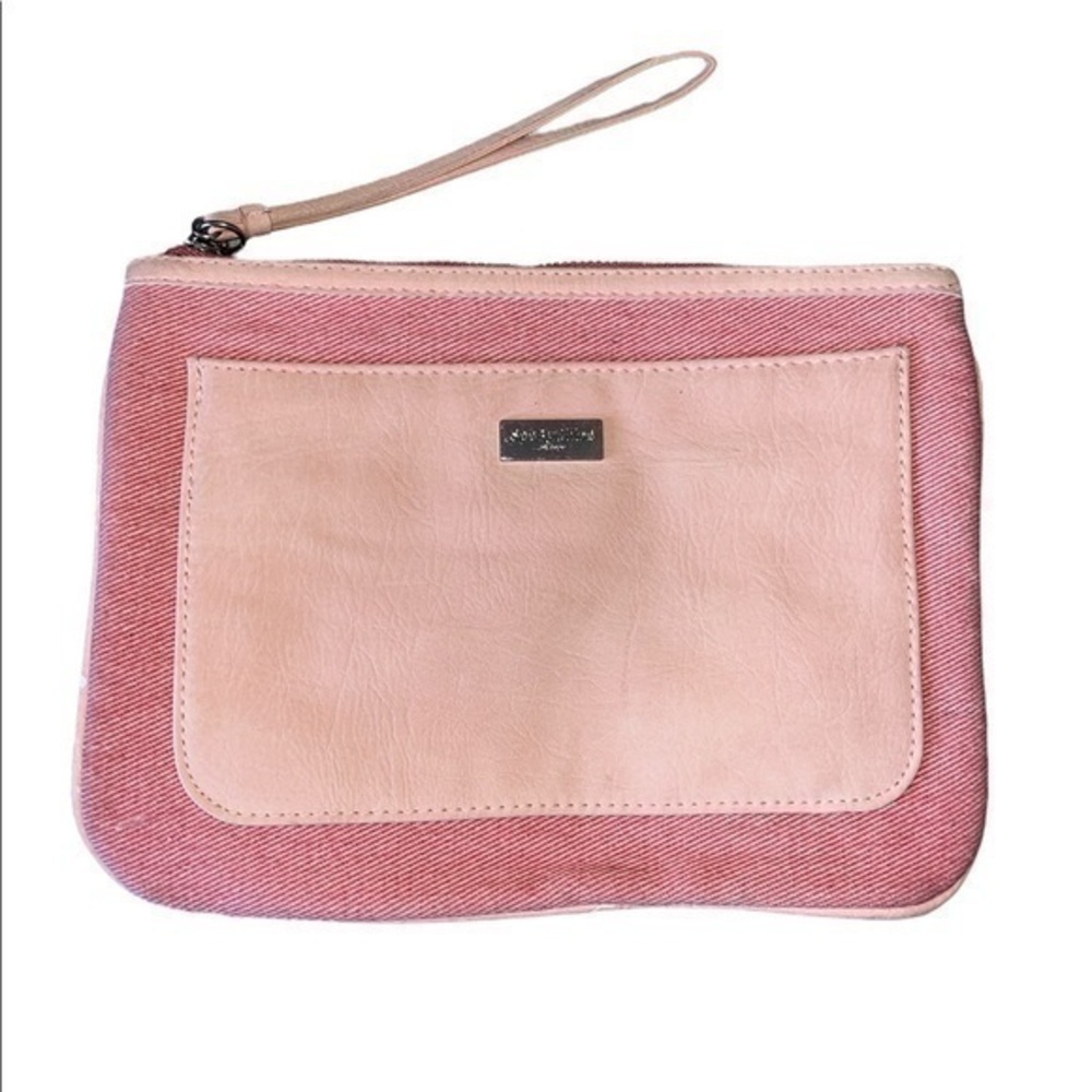 Pink Chloe wristlet